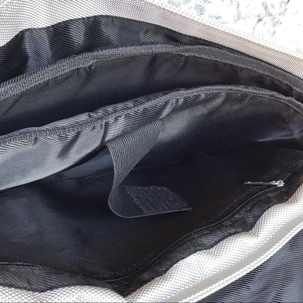 COPY - LAUREX Messenger/Laptop Bag